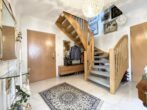 Gepflegte Maisonettewohnung mit Balkon und Stellplatz in Halstenbek - Eingangsbereich