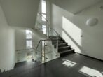 Barrierefreie KfW 55 Wohnung mit Balkon & Tiefgaragenstellplatz - Treppenhaus
