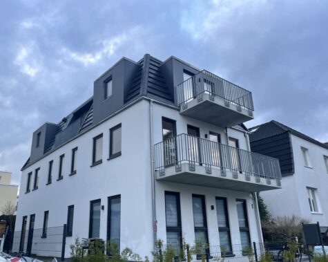 Charmantes Neubau Einfamilienhaus in rückwärtiger Lage!, 22399 Hamburg / Poppenbüttel, Einfamilienhaus