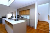 Exklusiver Wohntraum mit Loft-Charakter und stilvollem Design in Hamburg Wohldorf-Ohlstedt - Küche