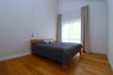 Exklusiver Wohntraum mit Loft-Charakter und stilvollem Design in Hamburg Wohldorf-Ohlstedt - Schlafzimmer