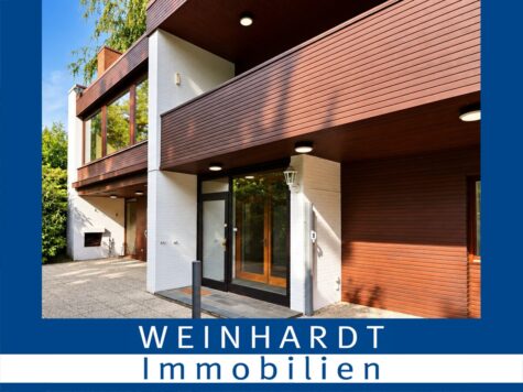 Großzügiges Einfamilienhaus in ruhiger Hanglage in Hamburg-Eißendorf mit abteilbarem Baugrundstück, 21075 Hamburg / Eißendorf, Einfamilienhaus