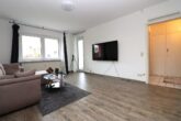 Helle 2 Zimmer-Wohnung mit West Loggia in Elmshorn - Wohnzimmer