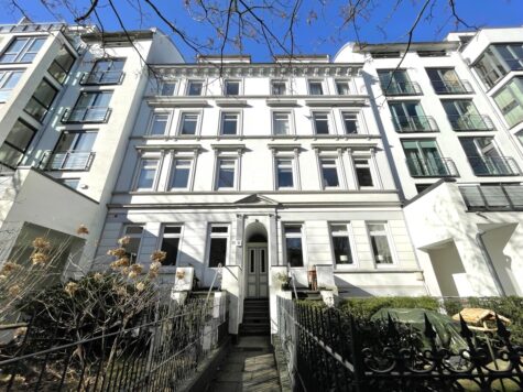 Stilvoll sanierte Souterrain-Wohnung mit separatem Eingang in Bestlage von Eppendorf, 20251 Hamburg / Eppendorf, Souterrainwohnung