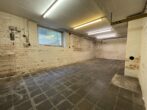 Einfamilienhaus mit Potenzial auf weitläufigem Grundstück - Keller
