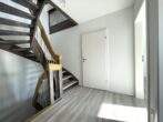 Neubau Doppelhaushälfte in ruhiger Familienlage von Rellingen - Flur Obergeschoss