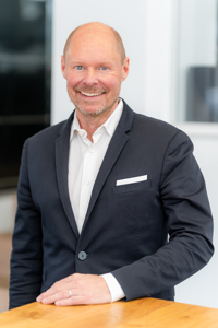 Burkhard Weinhardt, Weinhardt Immobilien