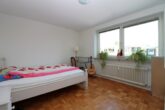 Stilvoll renovierte Eigentumswohnung in gefragter Lage von Hummelsbüttel - Zimmer