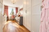 Komplett renovierte 4-Zimmer-Wohnung mit großzügigem Balkon und idyllischem Blick ins Grüne - Kinderzimmer 1