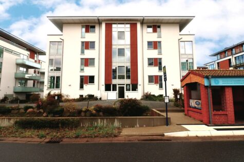 Seltene Gelegenheit in Heiligenhafen – Exklusive Ferienwohnung mit traumhaftem Wasserblick, 23774 Heiligenhafen / Graswarder, Wohnung