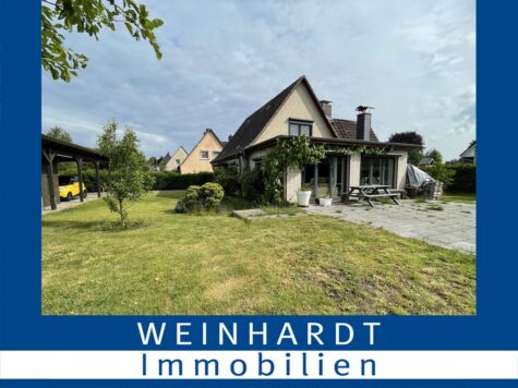 Einfamilienhaus mit großem Grundstück in absolut ruhiger Lage von Tornesch, 25436 Tornesch, Einfamilienhaus