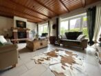 Einfamilienhaus mit großem Grundstück in absolut ruhiger Lage von Tornesch - Wohnzimmer