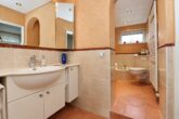 Wohnen auf zwei Ebenen: Großzügige Maisonettewohnung in Norderstedt-Garstedt - Vollbad