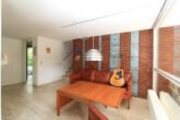 Architektenhaus mit parkähnlichem Traumgrundstück in Hamburg-Volksdorf - Wohndiele