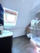 Familienidyll in Langenhorn – Großes Grundstück trifft auf gemütliches Zuhause - Bad Obergeschoss