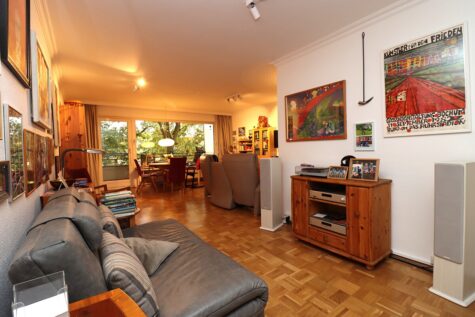 Gemütliche 3-Zimmer-Eigentumswohnung mit Loggia & TG in Norderstedt-Garstedt, nahe Herold-Center, 22850 Garstedt/Norderstedt, Wohnung