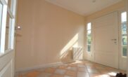 Bungalow in ruhiger grüner Lage von Hamburg-Poppenbüttel - Eingangsbereich