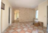 Bungalow in ruhiger grüner Lage von Hamburg-Poppenbüttel - Flur