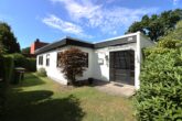 Bungalow in ruhiger grüner Lage von Hamburg-Poppenbüttel - Frontansicht