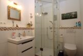Luxuriös möblierte Neubauwohnung mit Balkon, Designküche & Top-Lage - Gäste-WC