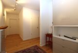 Luxuriös möblierte Neubauwohnung mit Balkon, Designküche & Top-Lage - Flur