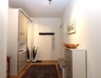 Luxuriös möblierte Neubauwohnung mit Balkon, Designküche & Top-Lage - Flur