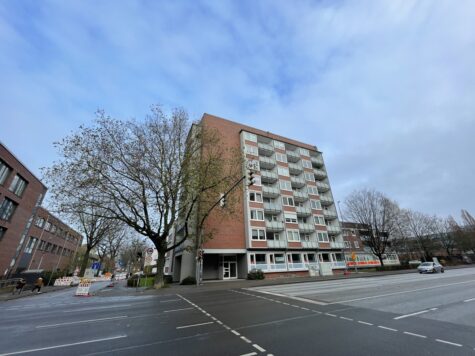 Vermietete 2-Zimmer Wohnung mit schönem Ausblick!, 25421 Pinneberg, Wohnung