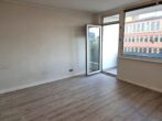 Vermietete 2-Zimmer Wohnung mit schönem Ausblick! - Zugang Balkon